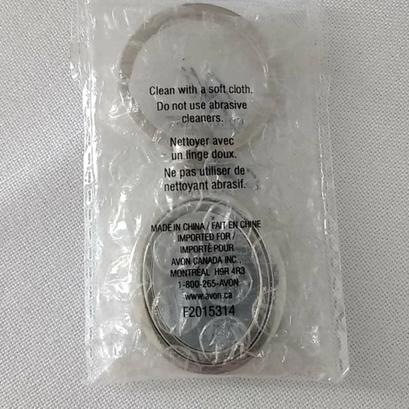 Photo Frame keychain 4/$15.00 - Picture 4 of 5